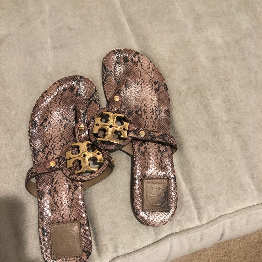 Tory Burch Miller sandal flats size 8.5
